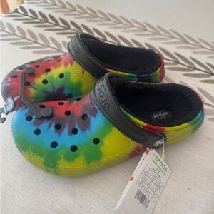 CROCS Adult Lined Tie-Dye Slippers